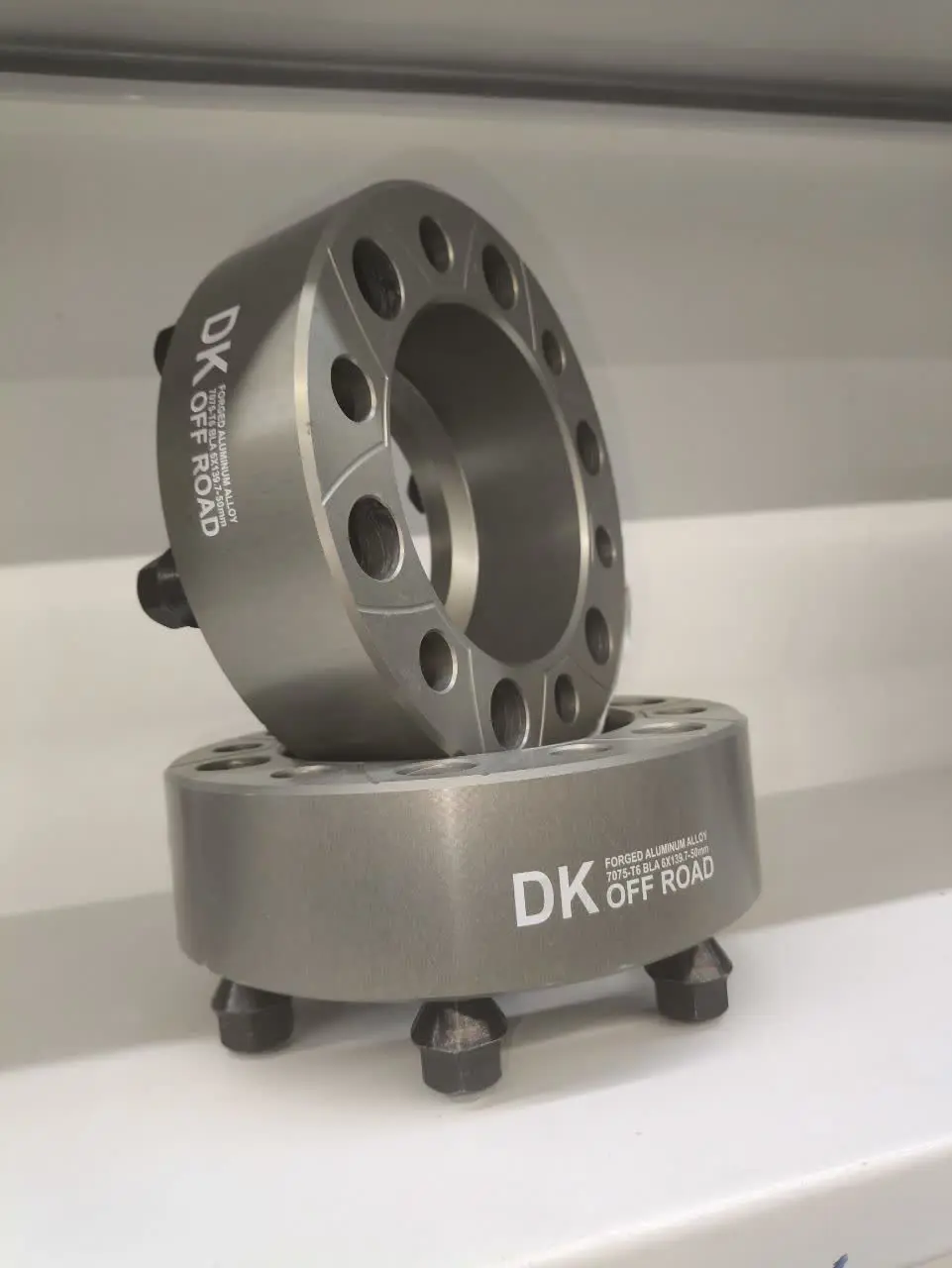 اسپیسر چرخ 5 سانت فوتون تونلند V9 برند DK - 2