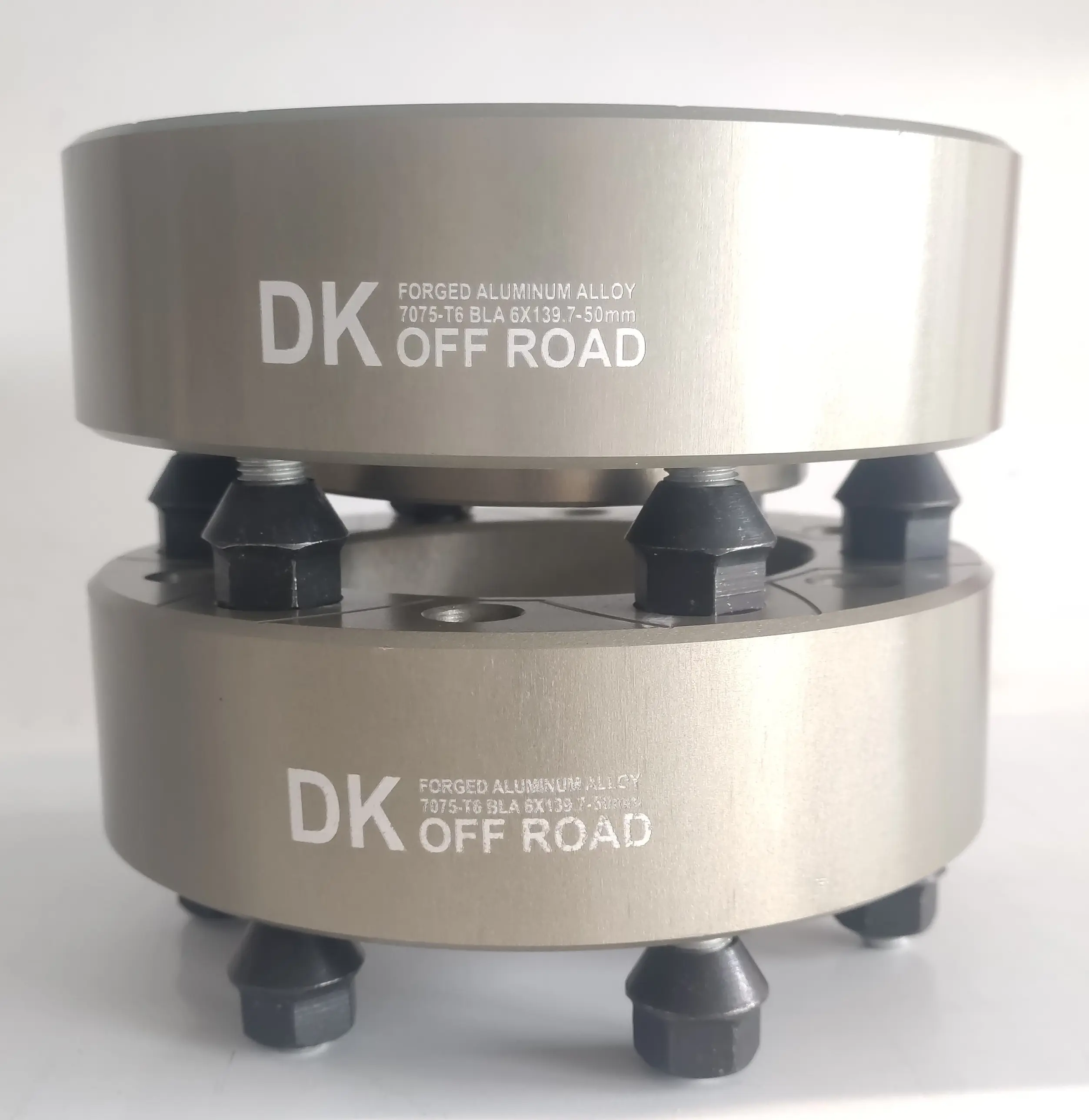 اسپیسر چرخ 5 سانت پرادو J120 برند DK - 2