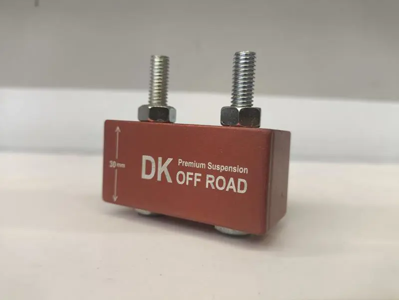 براکت شیلنگ ترمز T9 برند DK - 2