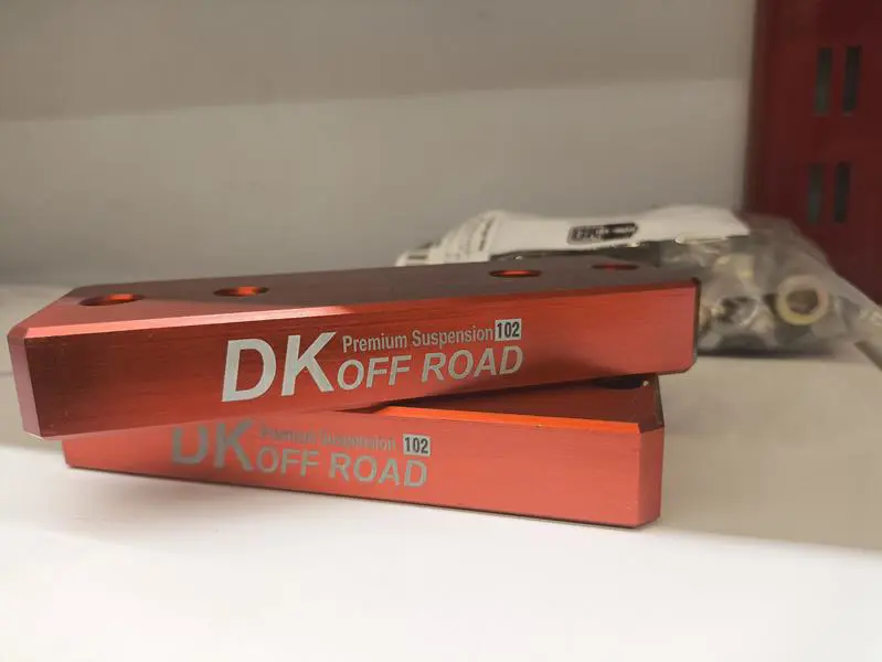 براکت موجگیر جلو اف جی کروز کد 102 برند DK - 2